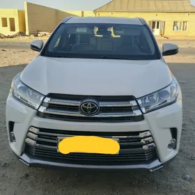 Toyota Highlander 2019