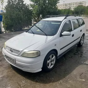 Opel Astra 2004