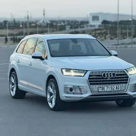 Audi Q7 2017