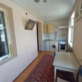 Eýesi, 3 kom, 11 mkr