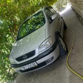 Opel Zafira 2002