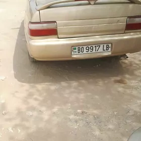 Toyota Corolla 1993