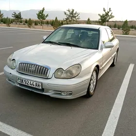Hyundai Sonata 2003