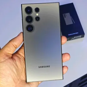 Samsung S24Ultra  12/256gb
