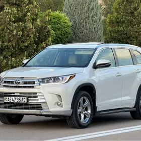 Toyota Highlander 2017