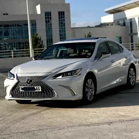 Lexus ES 350 2020