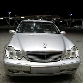 Mercedes-Benz C-Class 2001
