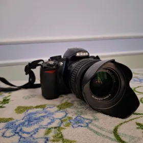 NIKON D3100