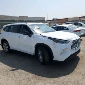 Toyota Highlander 2020