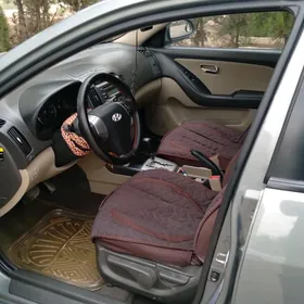 Hyundai Elantra 2009