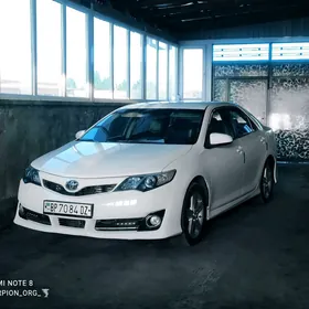 Toyota Camry 2013