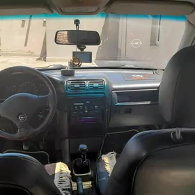 Opel Vectra 1992