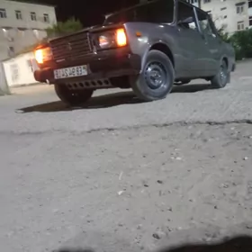 Lada 2107 2001