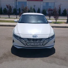 Hyundai Elantra 2021