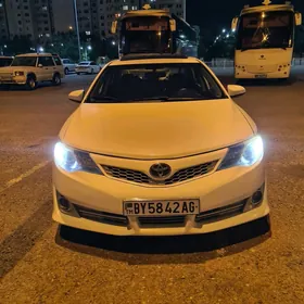 Toyota Camry 2013