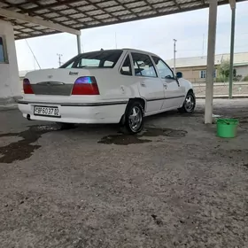 Daewoo Nexia 1996