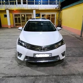 Toyota Corolla 2015