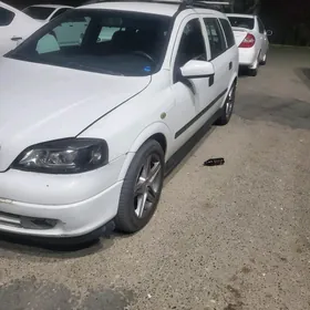 Opel Astra 2003