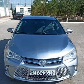 Toyota Camry 2016