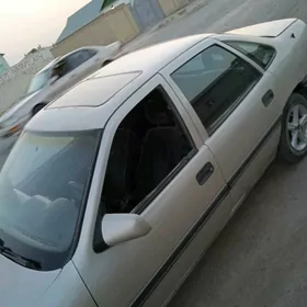 Opel Vectra 1992