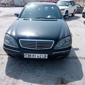 Mercedes-Benz S-Class 2002