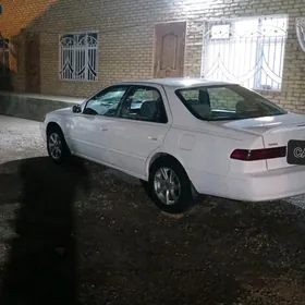 Toyota Camry 1997