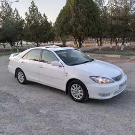 Toyota Camry 2003
