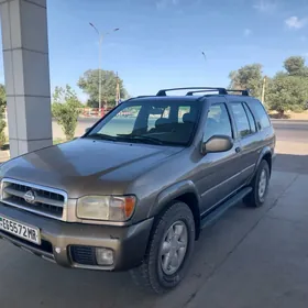 Nissan Pathfinder 2001
