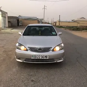 Toyota Camry 2005