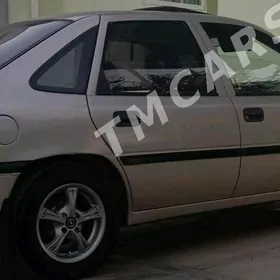 Opel Vectra 1992