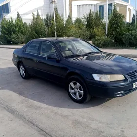 Toyota Camry 1998