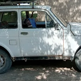 Volvo 740 1992