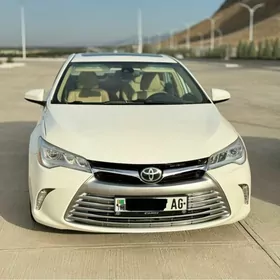 Toyota Camry 2017