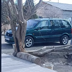 Opel Sintra 1999