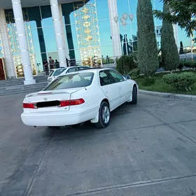 Toyota Camry 1999