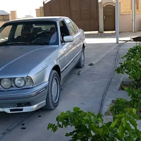 BMW 525 1990