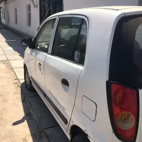 Kia Opirus 2002