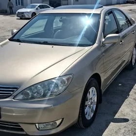 Toyota Camry 2005
