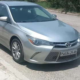 Toyota Camry 2016
