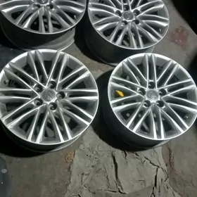 leksus Diska 17
