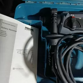 Makita Perforator,otboinik.