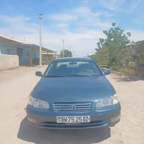 Toyota Camry 2000