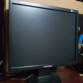 Monitor