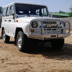 UAZ 469 2012