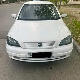 Opel Astra 2000