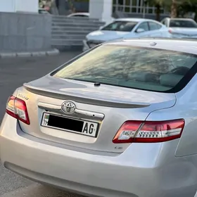 Toyota Camry 2010