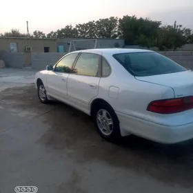 Toyota Avalon 1999