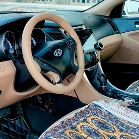Hyundai Sonata 2012