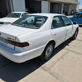 Toyota Camry 1998