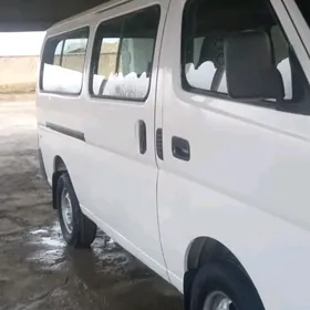 Toyota Hiace 2002